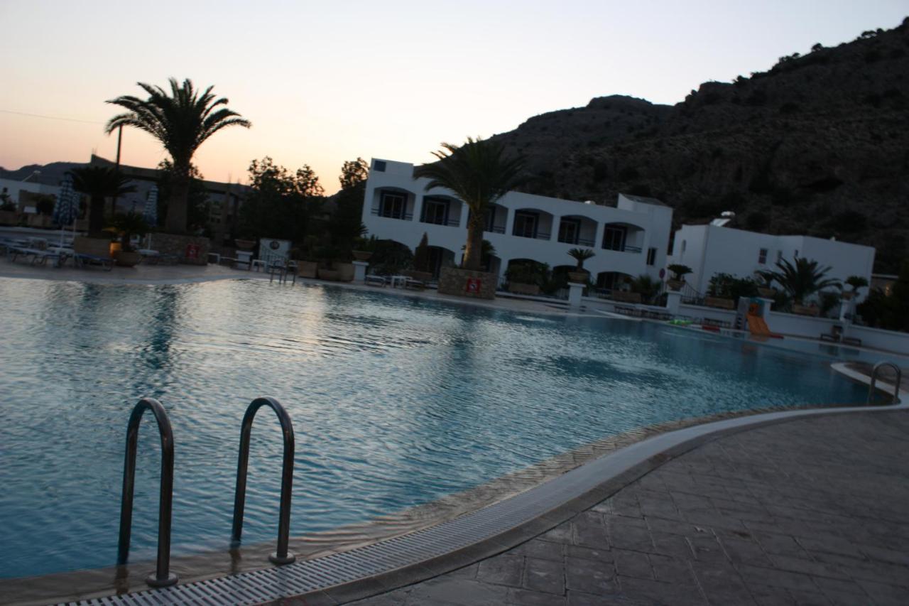 Coliseum Studios & Apartments Pefki المظهر الخارجي الصورة
