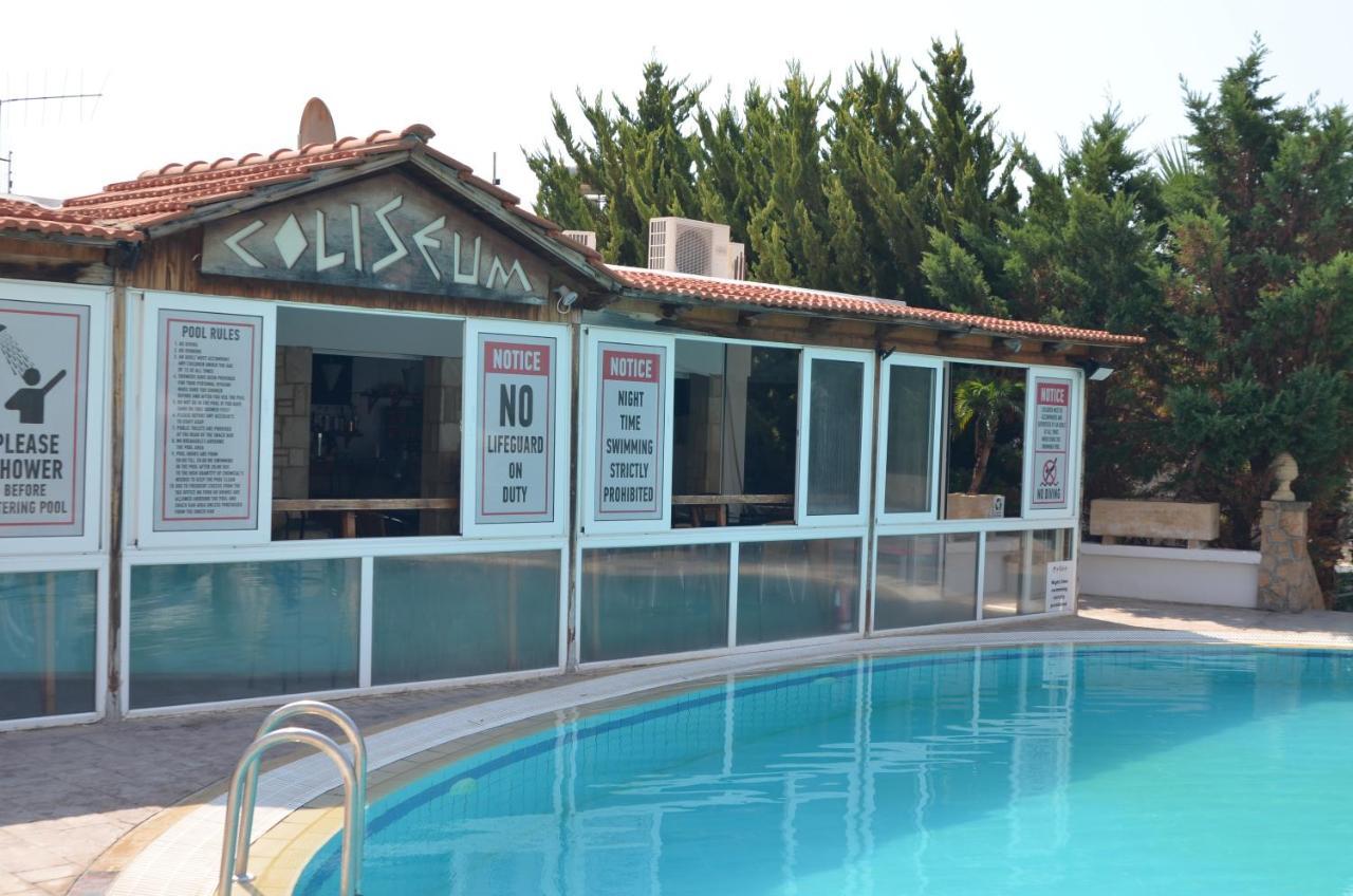 Coliseum Studios & Apartments Pefki المظهر الخارجي الصورة